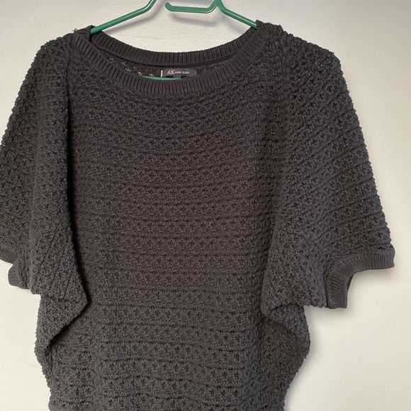 Anne Klein sweater - Picture 2 of 4